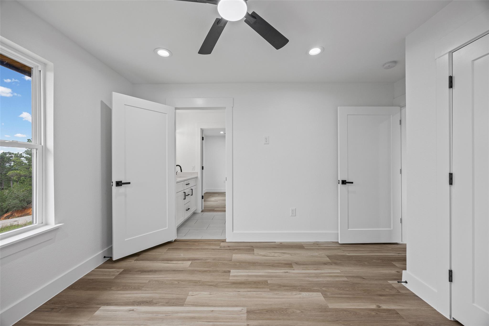 142 Mahalo Ct, Bastrop, TX 78602