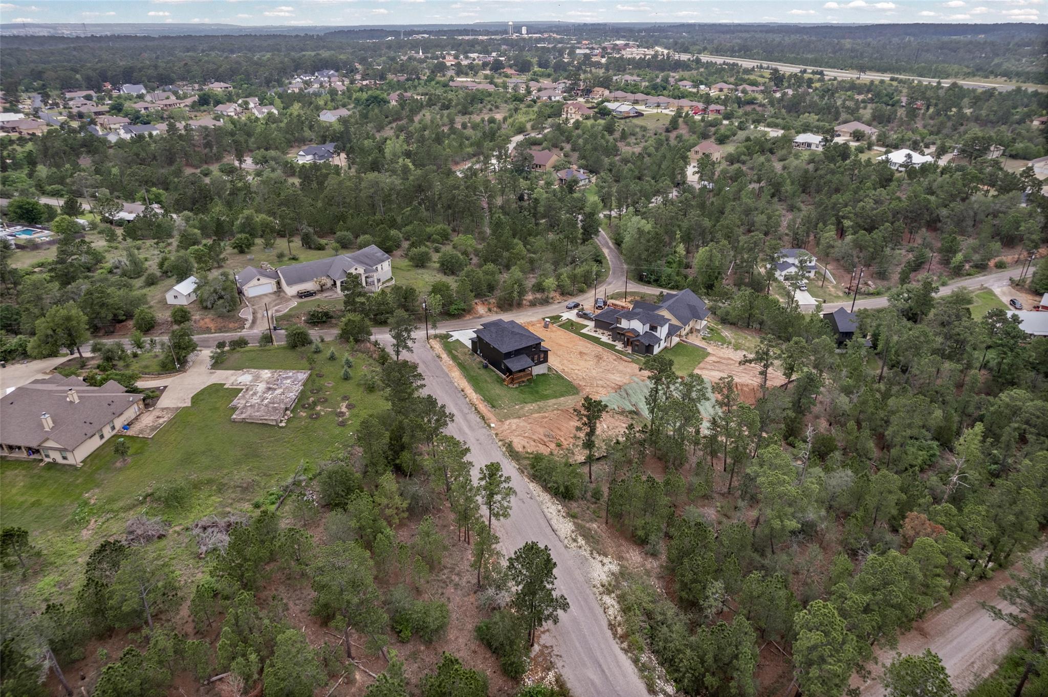 142 Mahalo Ct, Bastrop, TX 78602