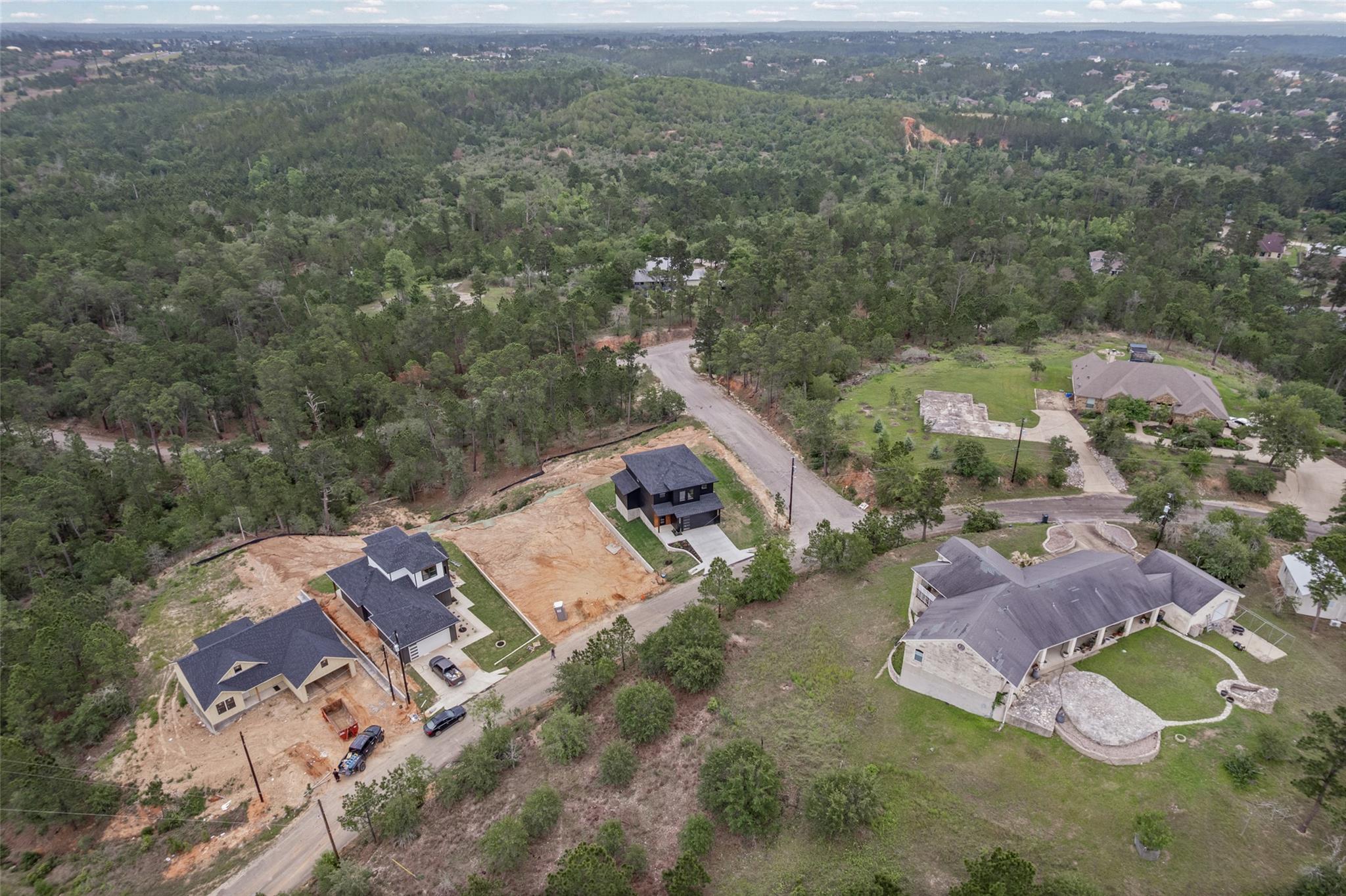 142 Mahalo Ct, Bastrop, TX 78602