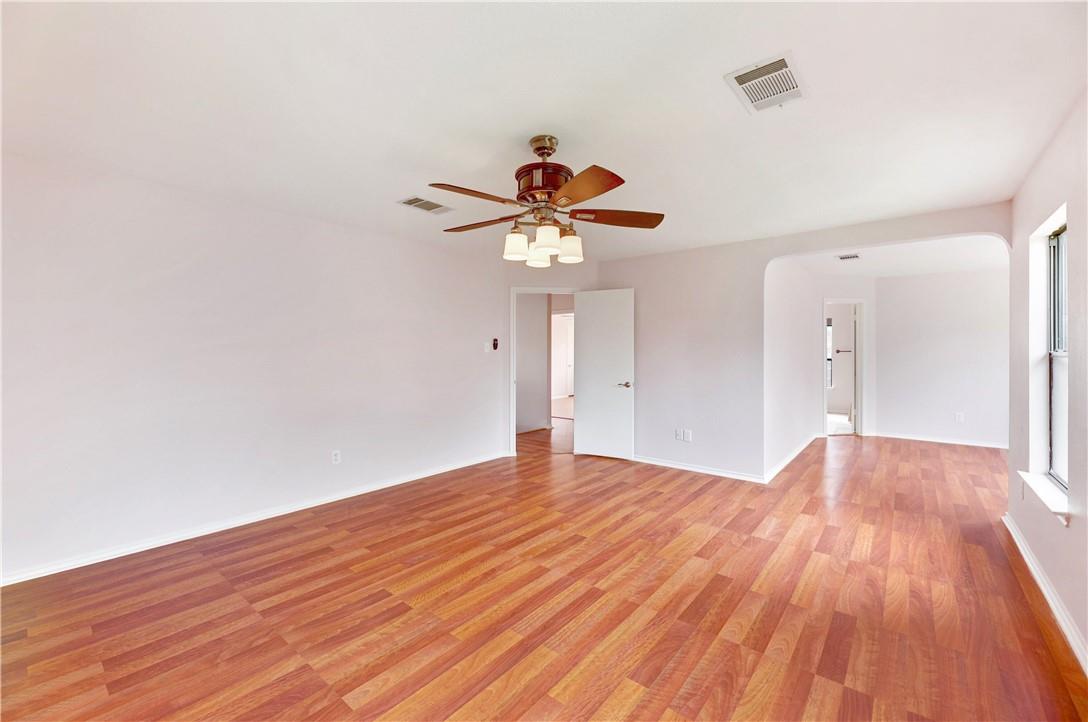 2109 Jasper Ln, Cedar Park, TX 78613