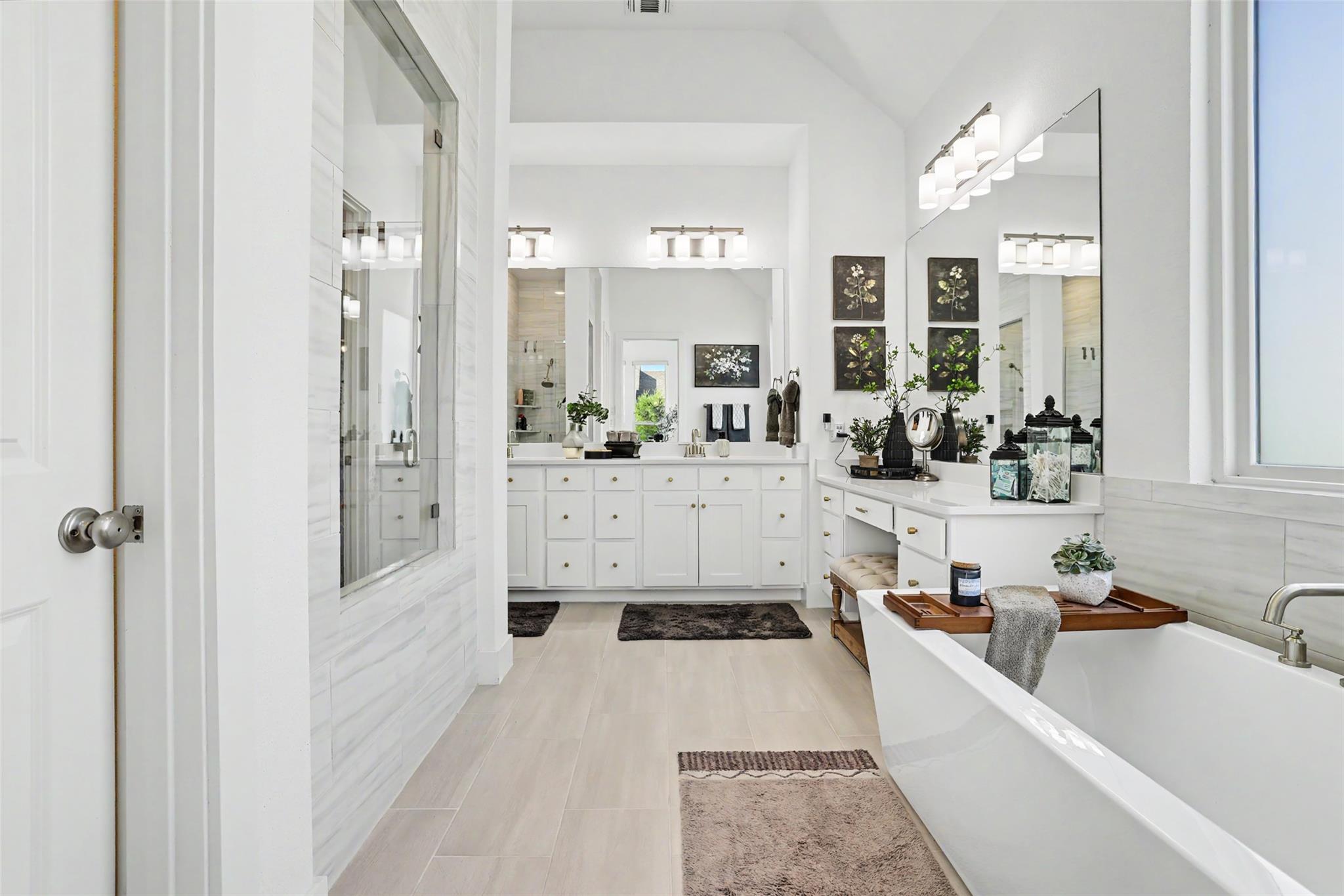 225 Sadaba St, Liberty Hill, TX 78642