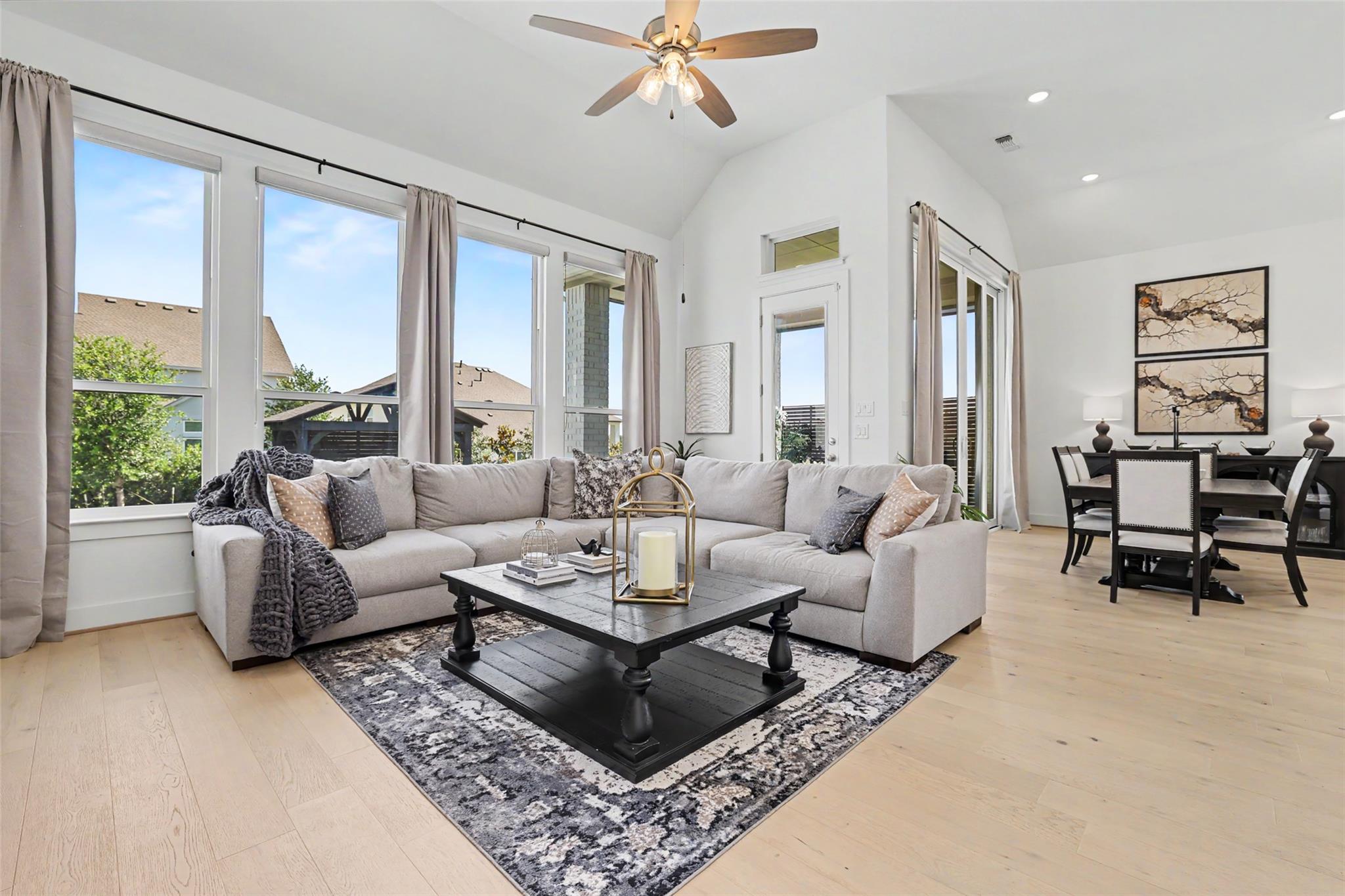 225 Sadaba St, Liberty Hill, TX 78642