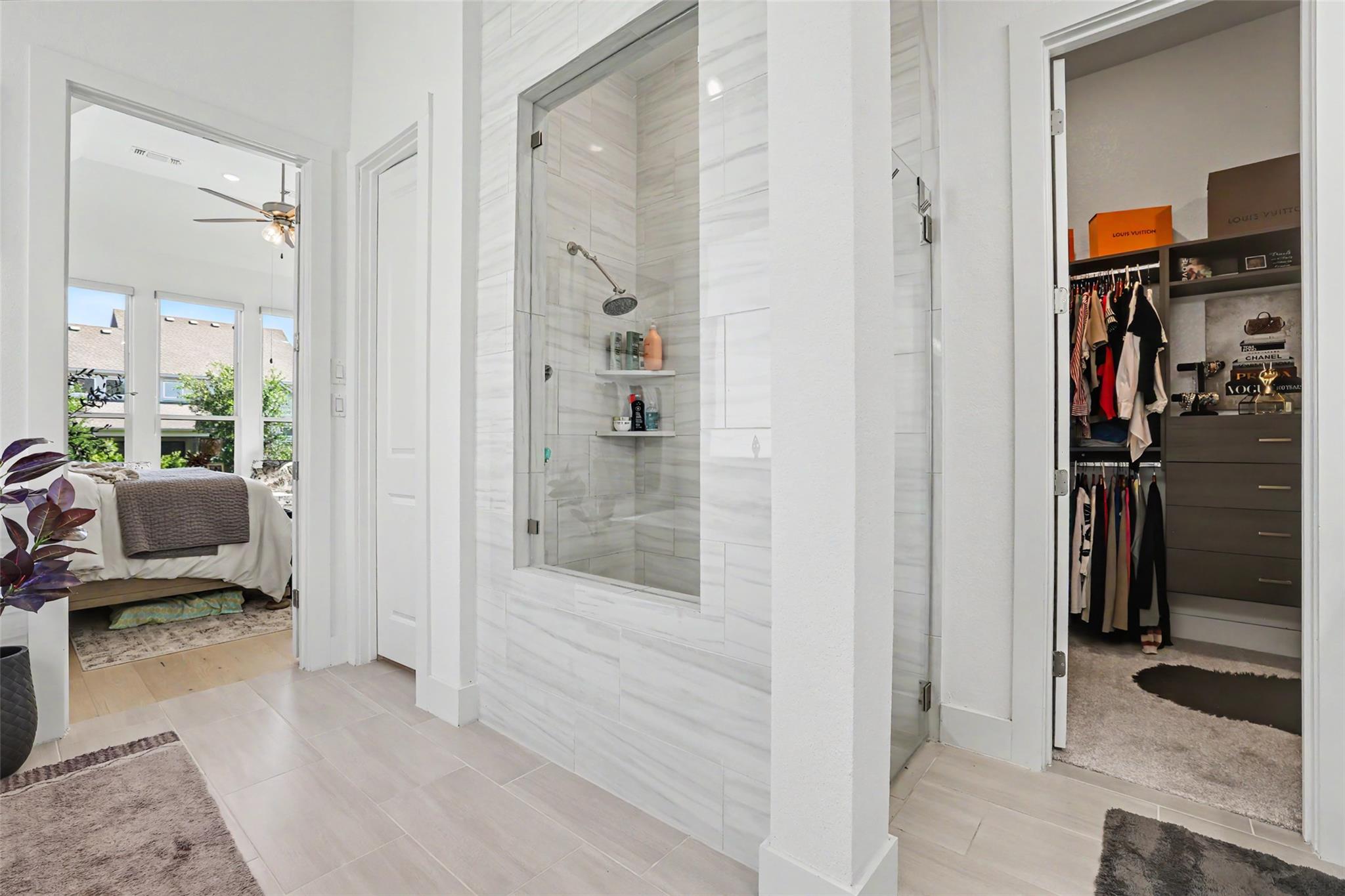 225 Sadaba St, Liberty Hill, TX 78642