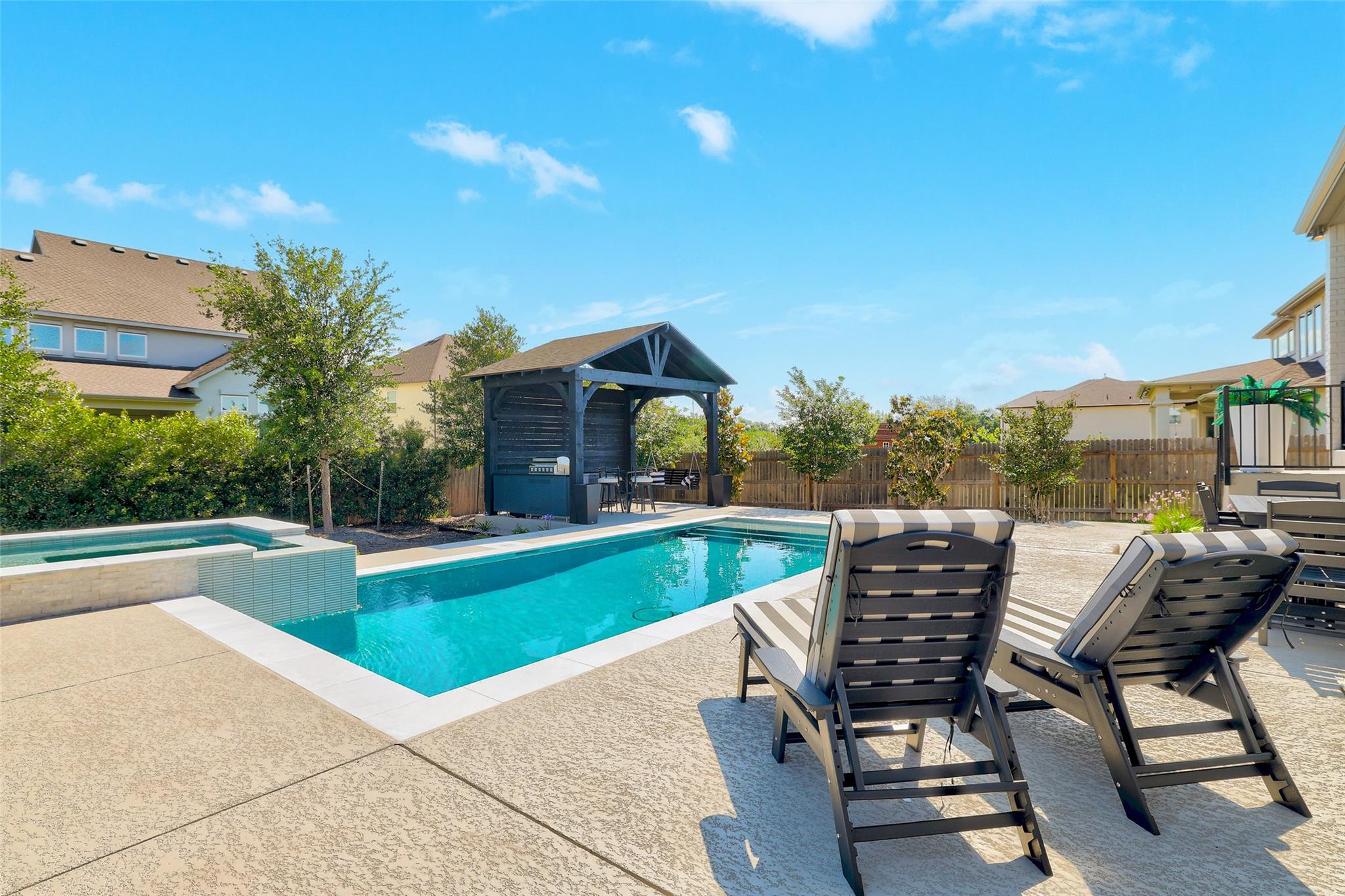 225 Sadaba St, Liberty Hill, TX 78642