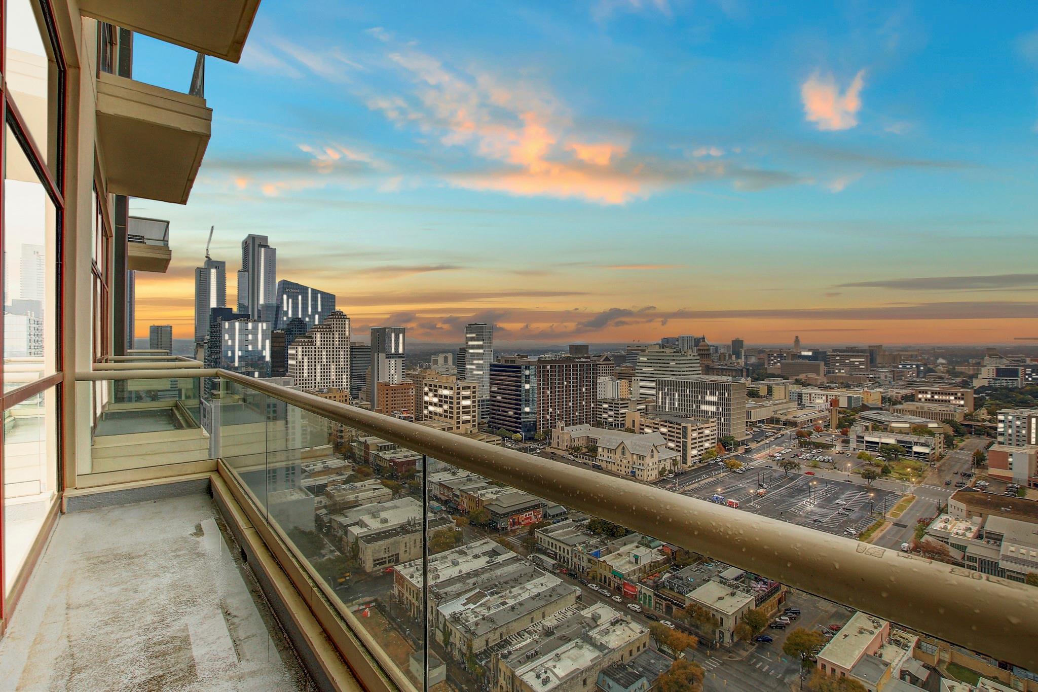 555 E 5th St # 2809, Austin, TX 78701