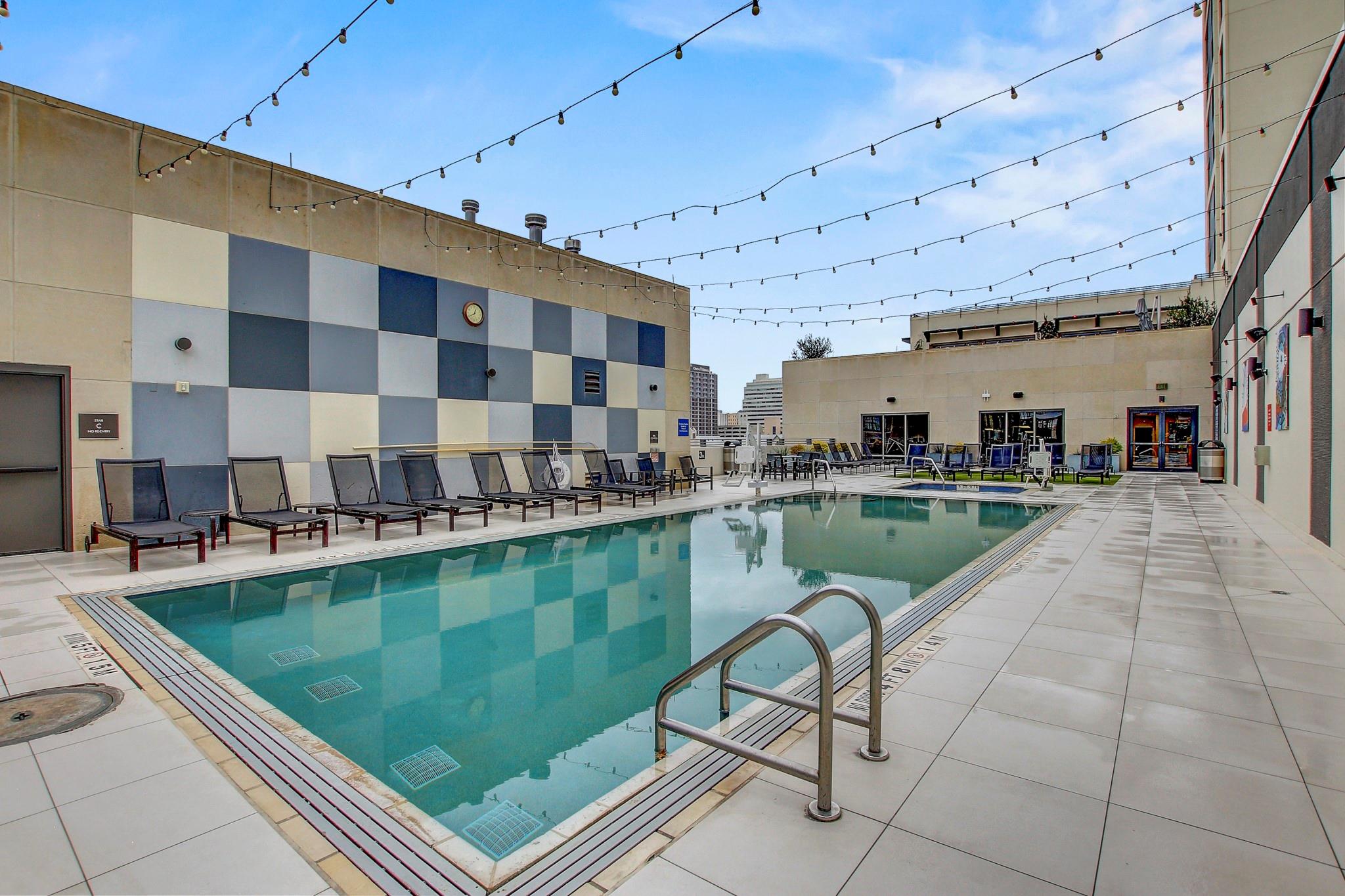 555 E 5th St # 2809, Austin, TX 78701
