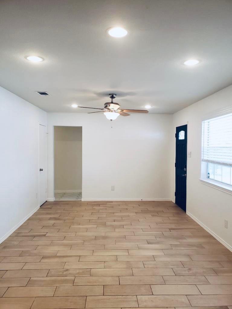 1606 Walnut Ave # B, Austin, TX 78702
