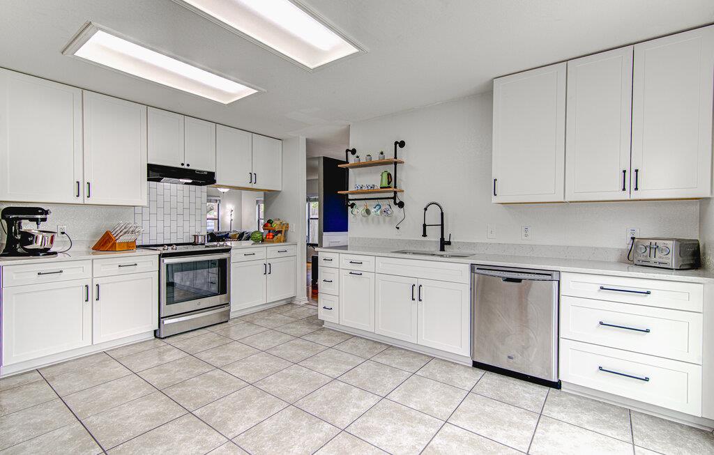 18208 Gantry Dr, Pflugerville, TX 78660