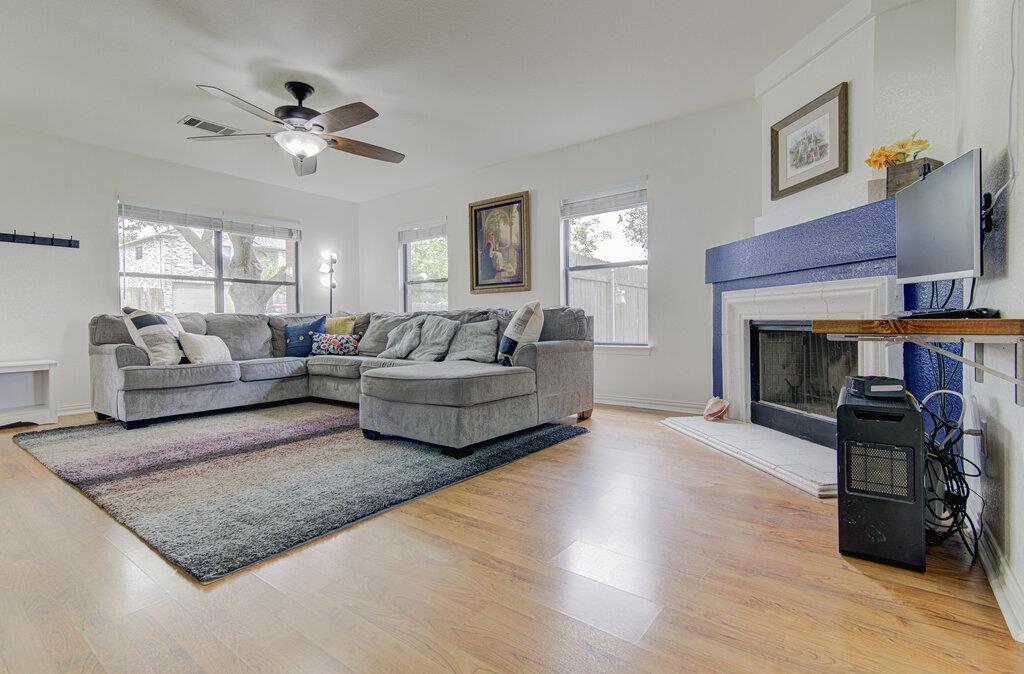 18208 Gantry Dr, Pflugerville, TX 78660