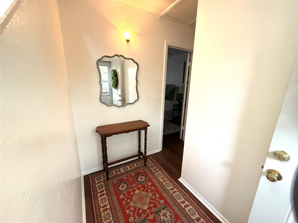 1709 Wild Basin Ledge # B, Austin, TX 78746
