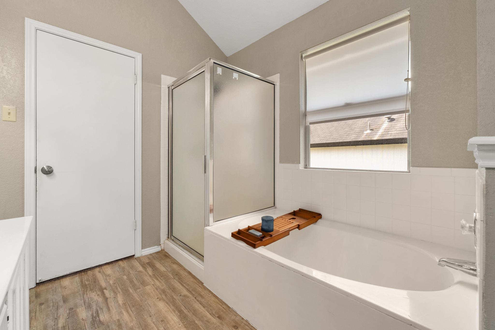 10512 Watchful Fox Dr, Austin, TX 78748