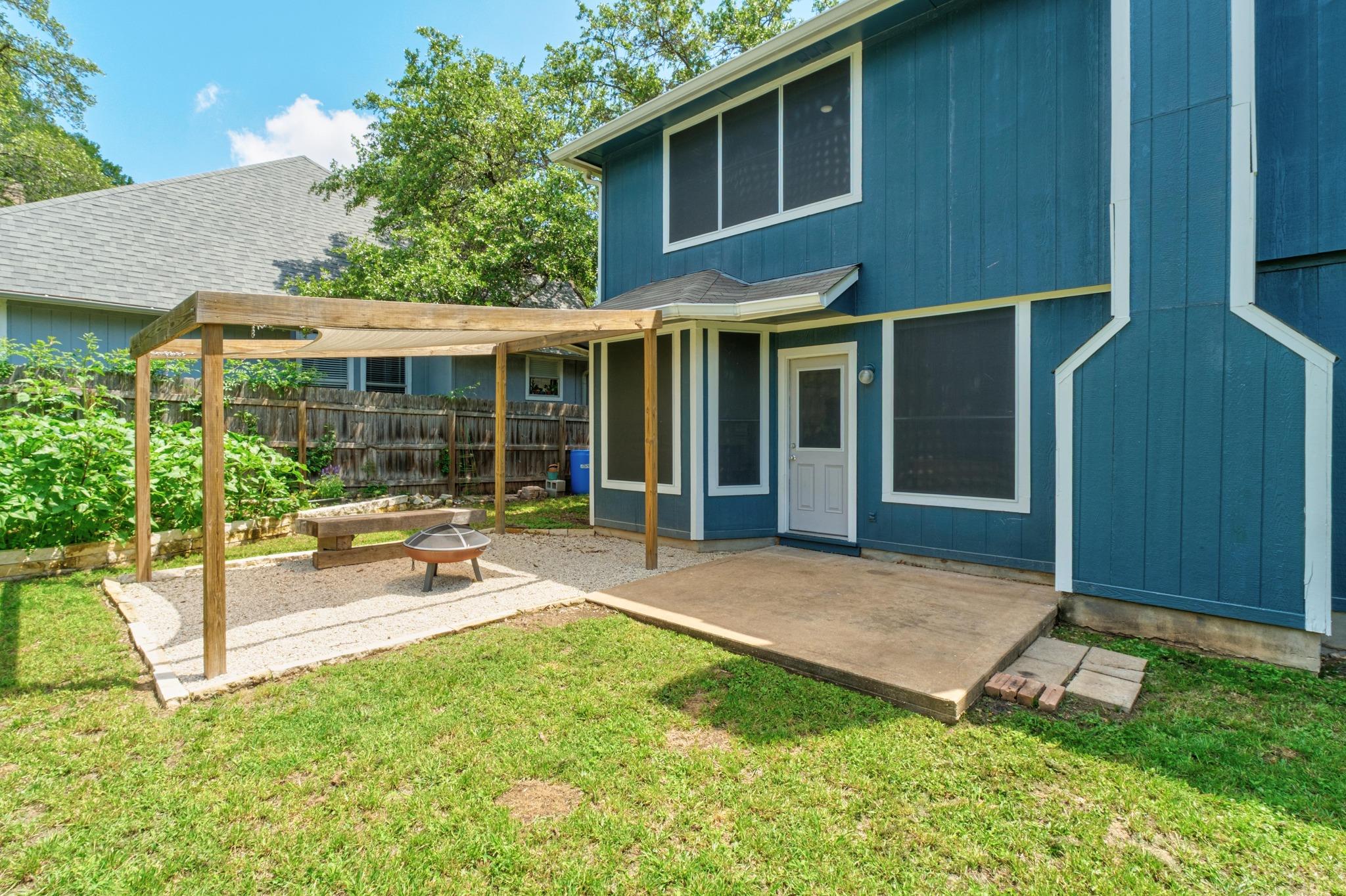 10512 Watchful Fox Dr, Austin, TX 78748