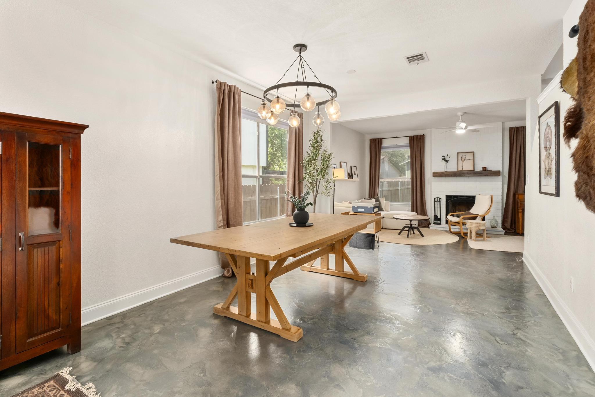 10512 Watchful Fox Dr, Austin, TX 78748