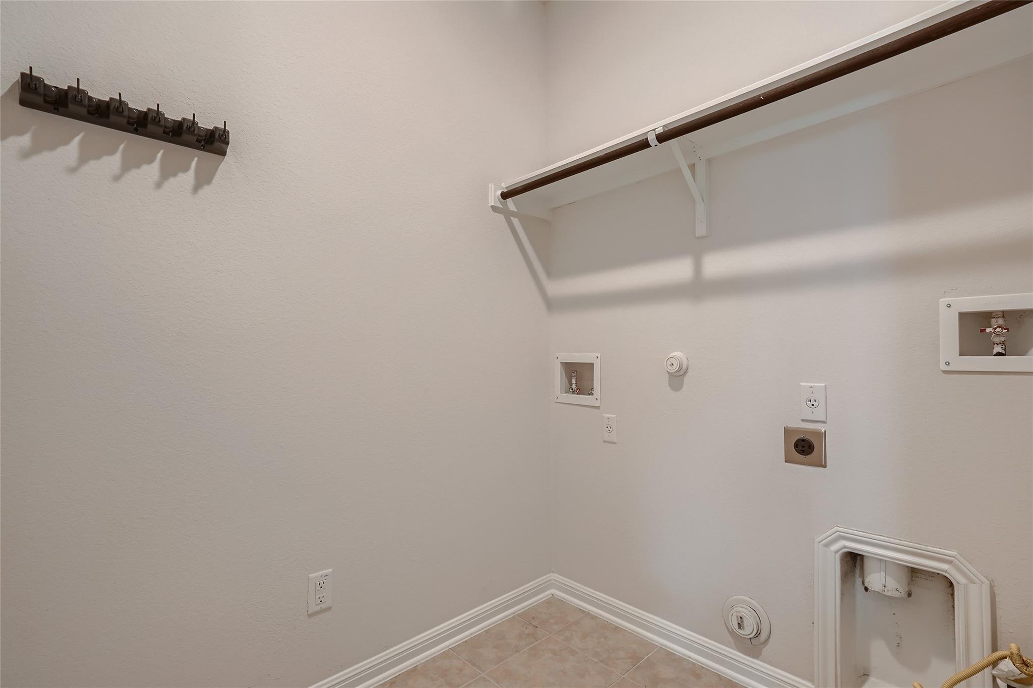 1221 Trevi Fontana Dr, Austin, TX 78641