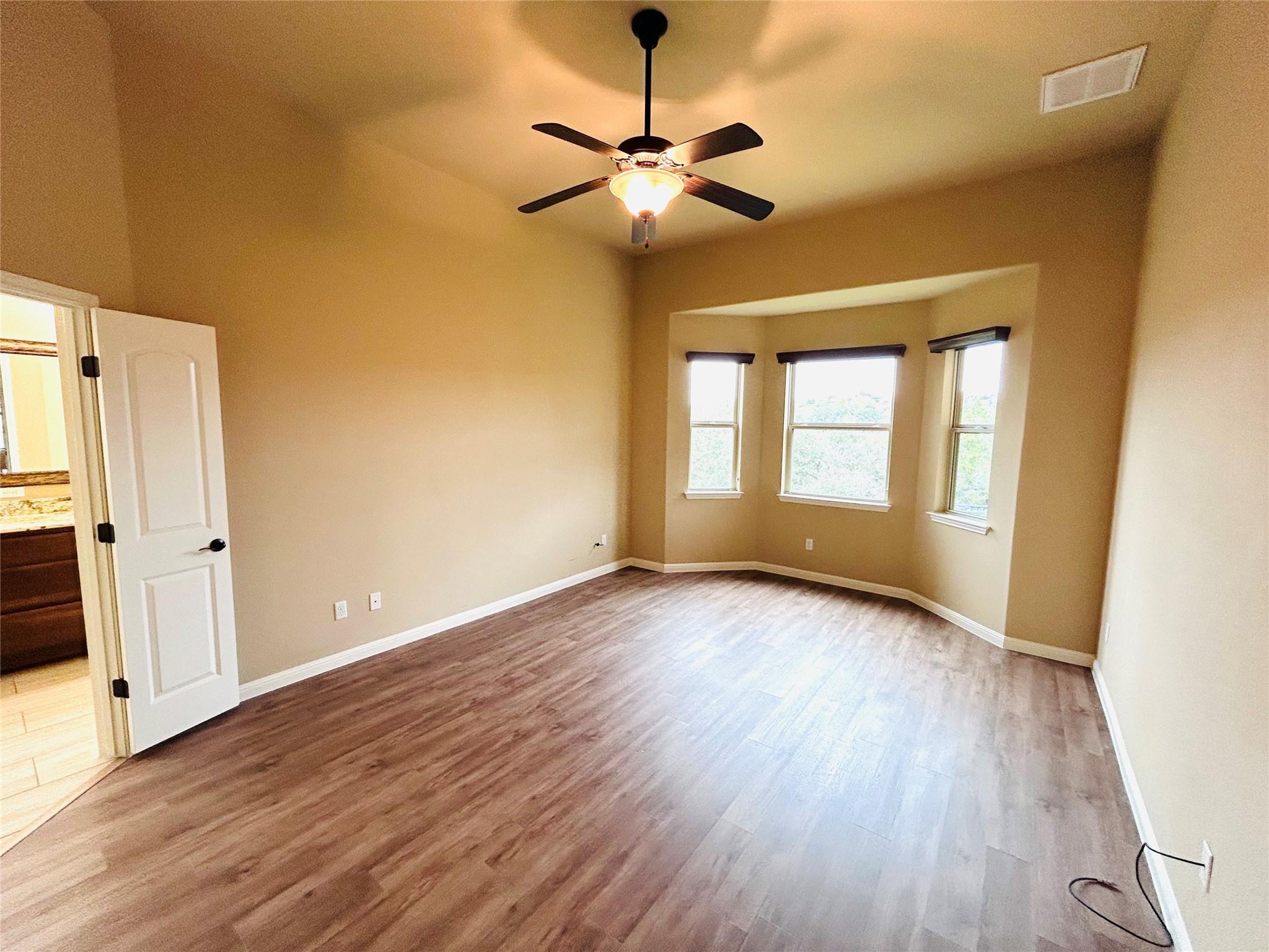 12333 Fairway Cv, Austin, TX 78732
