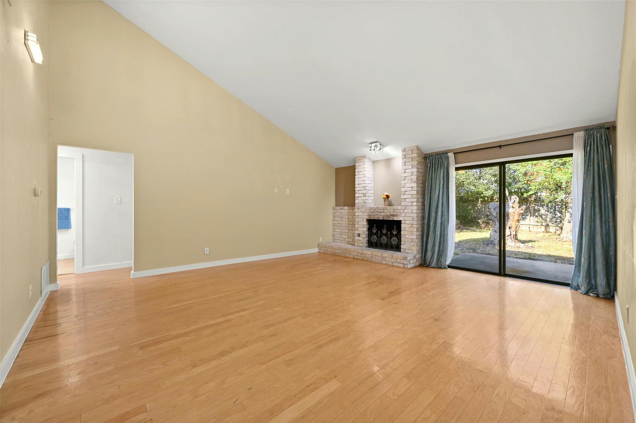 11608 Big Trl, Austin, TX 78759
