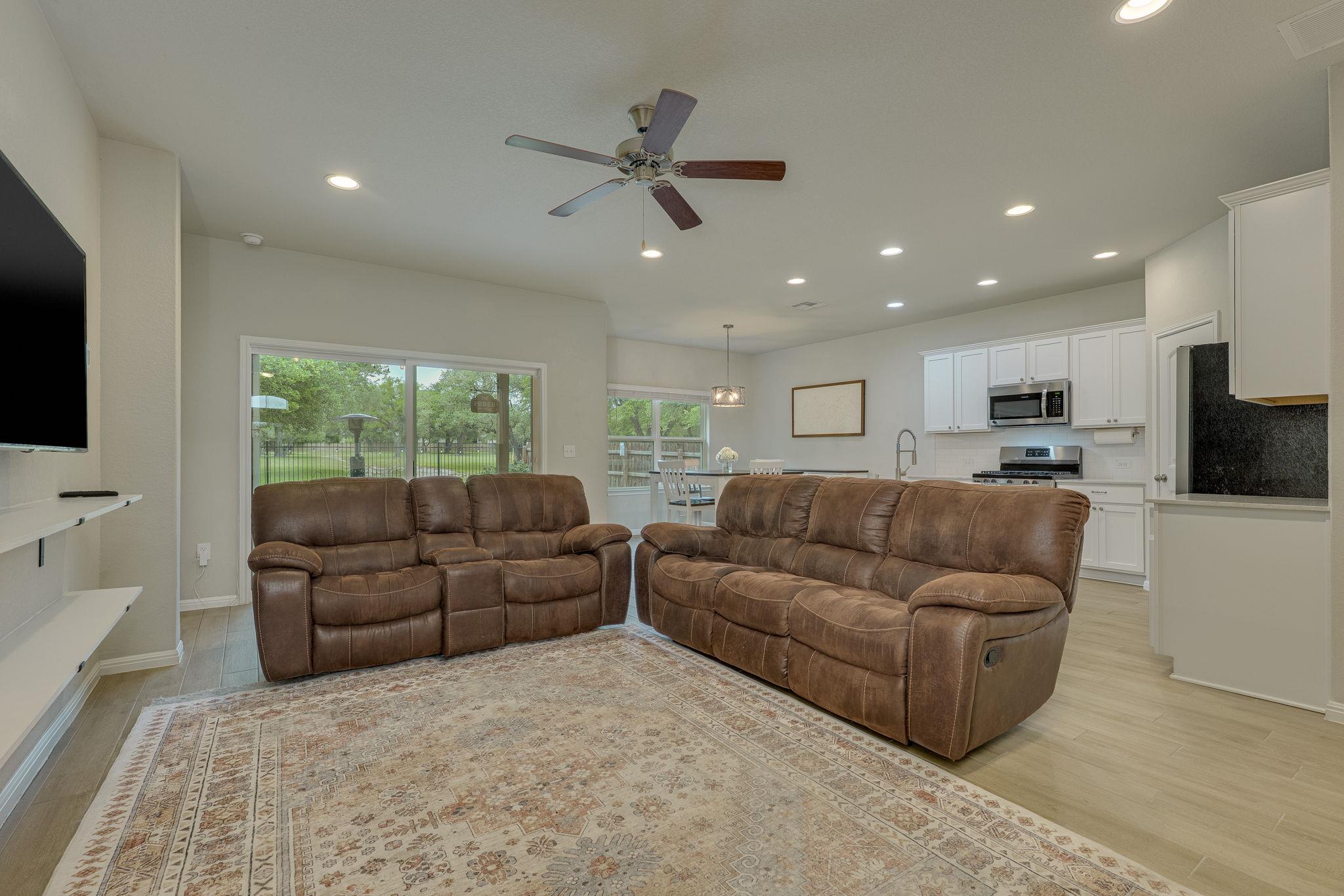 2205 Singletree Bnd, Georgetown, TX 78628