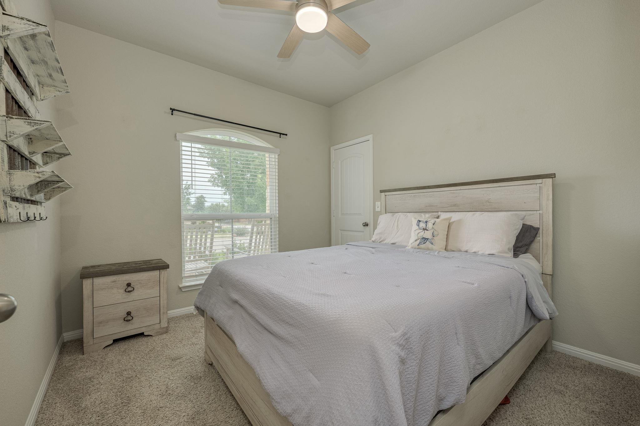 2205 Singletree Bnd, Georgetown, TX 78628