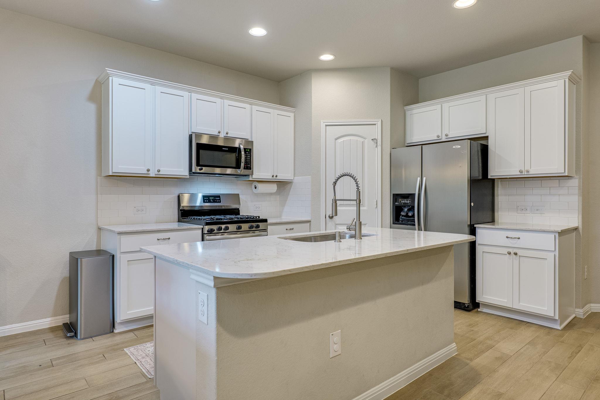 2205 Singletree Bnd, Georgetown, TX 78628