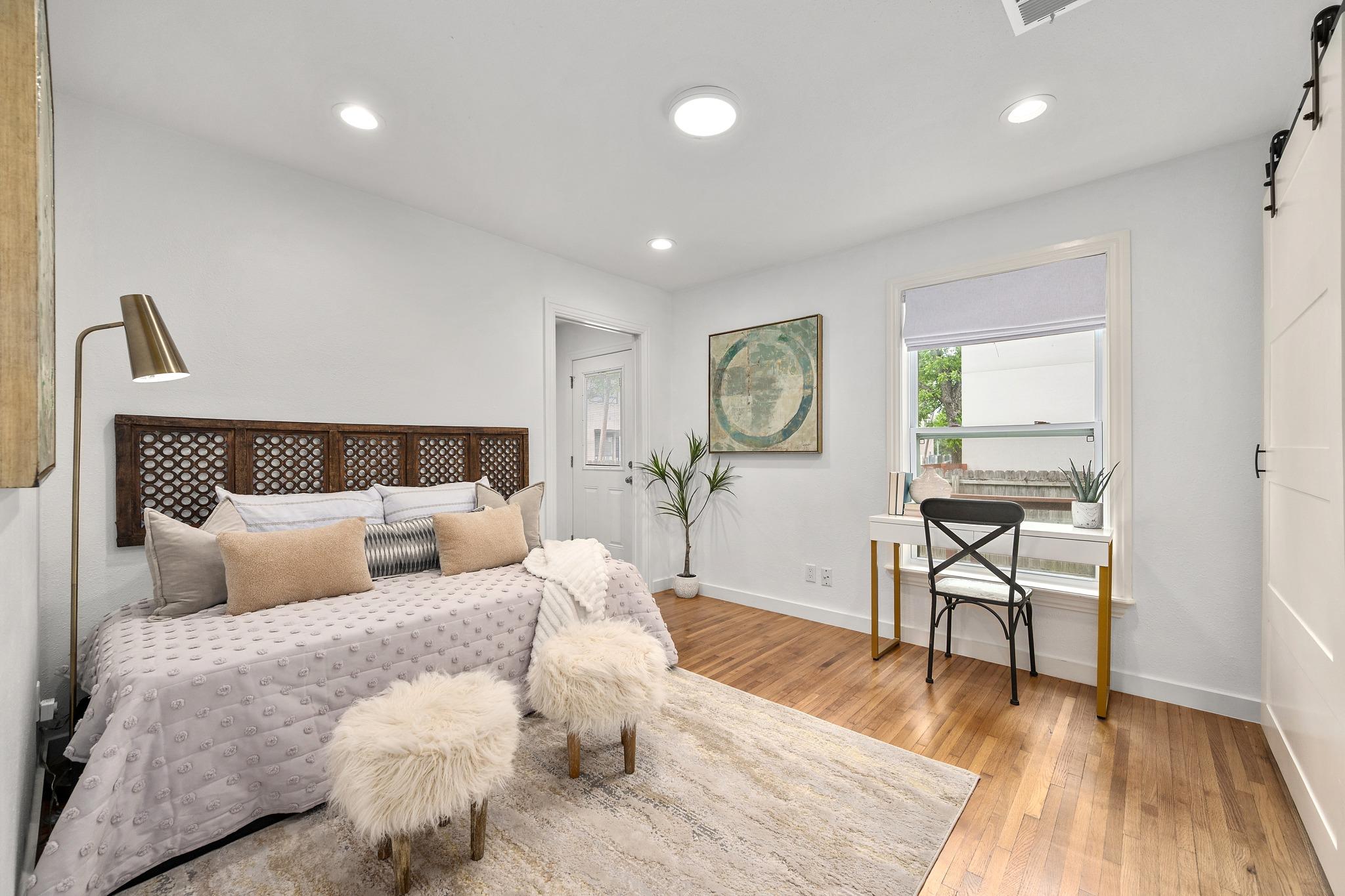 5517 Avenue G # A, Austin, TX 78751
