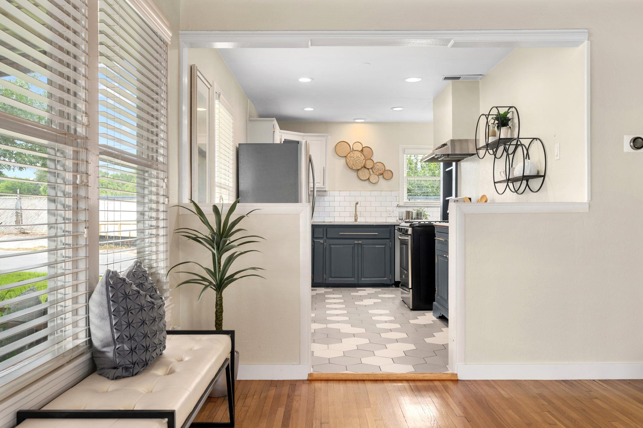 5517 Avenue G # A, Austin, TX 78751