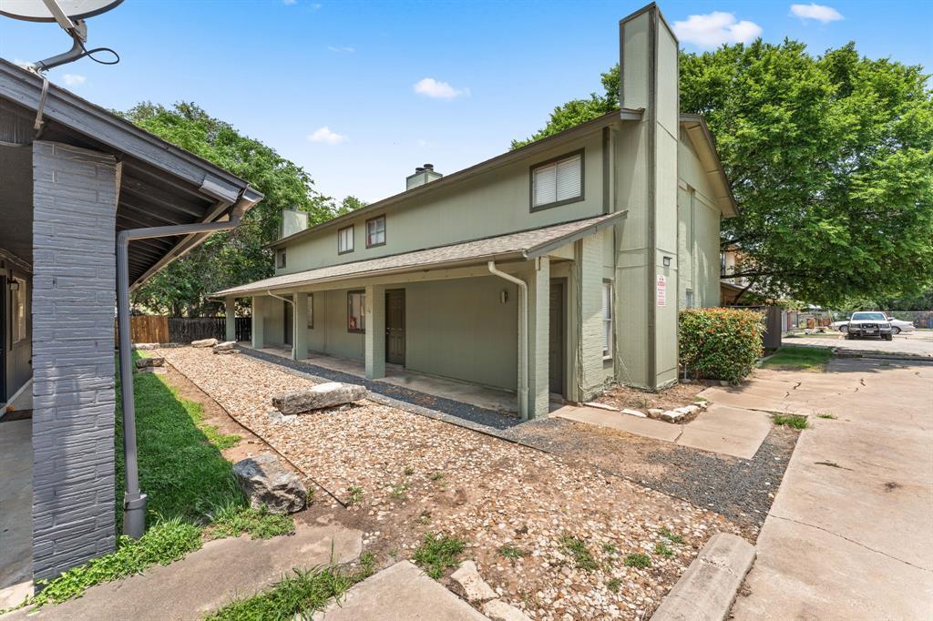 1320 Southport Dr # B, Austin, TX 78704