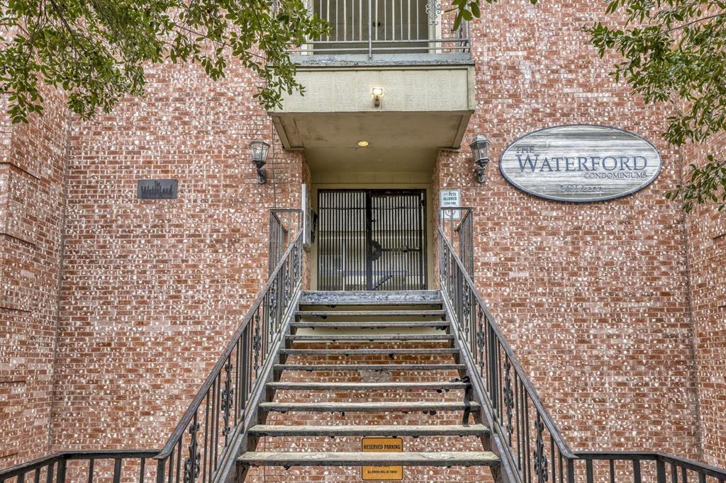 2401 Leon St # 100, Austin, TX 78705