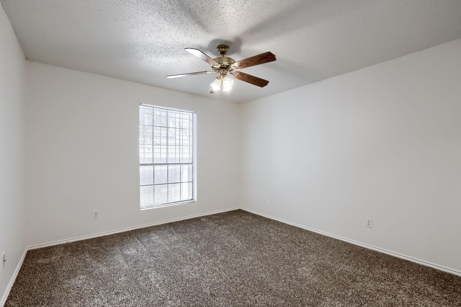 2401 Leon St # 100, Austin, TX 78705