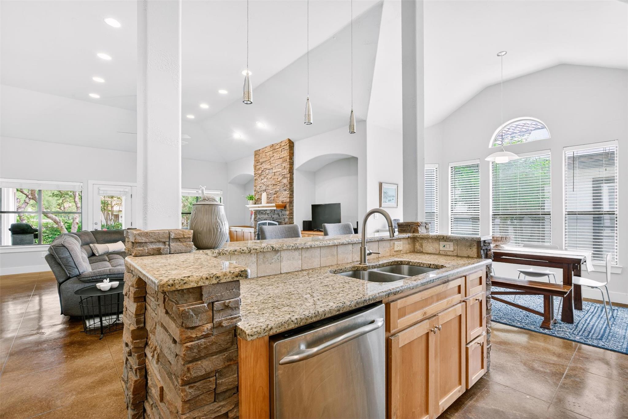 15110 Lariat Trl, Austin, TX 78734