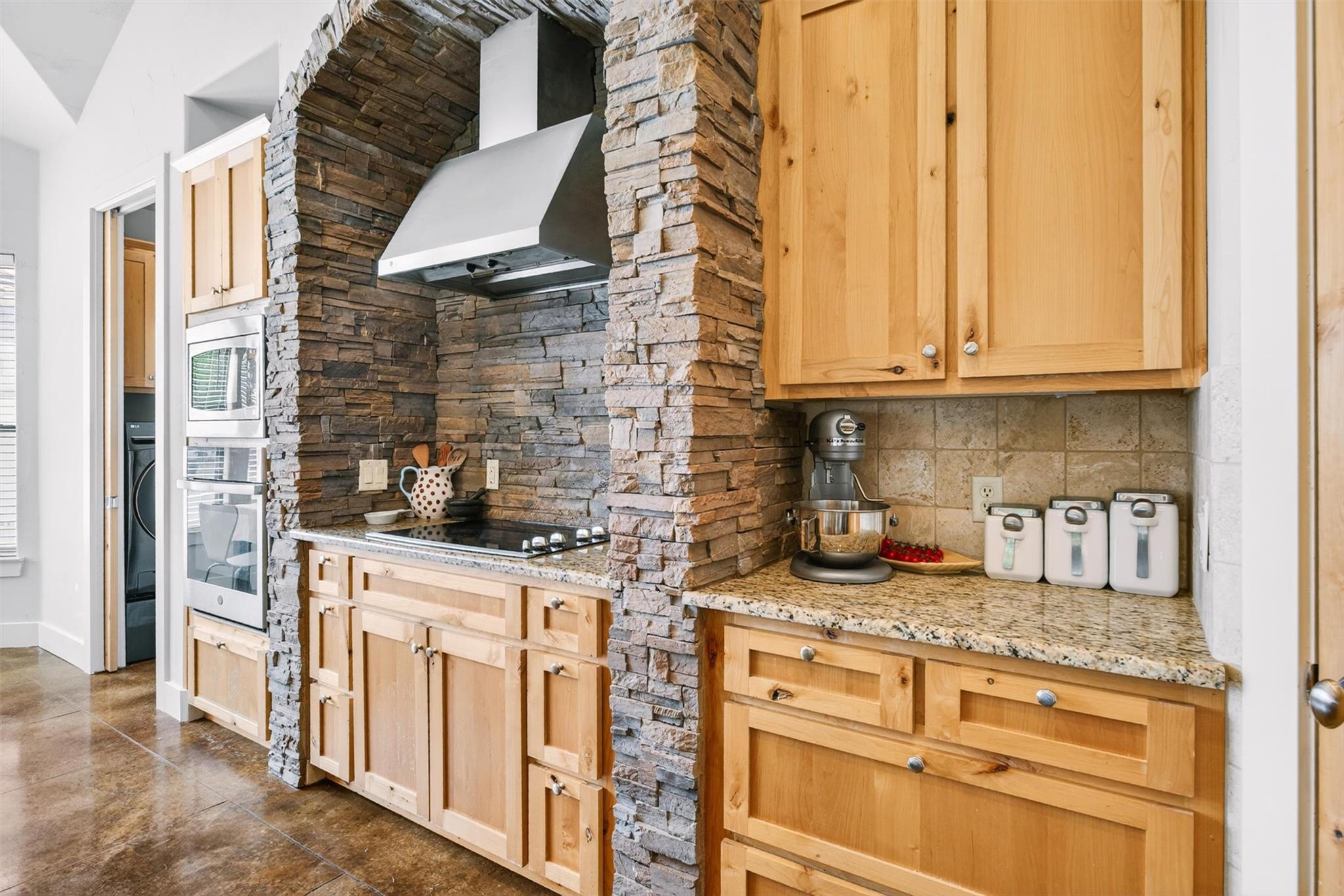 15110 Lariat Trl, Austin, TX 78734