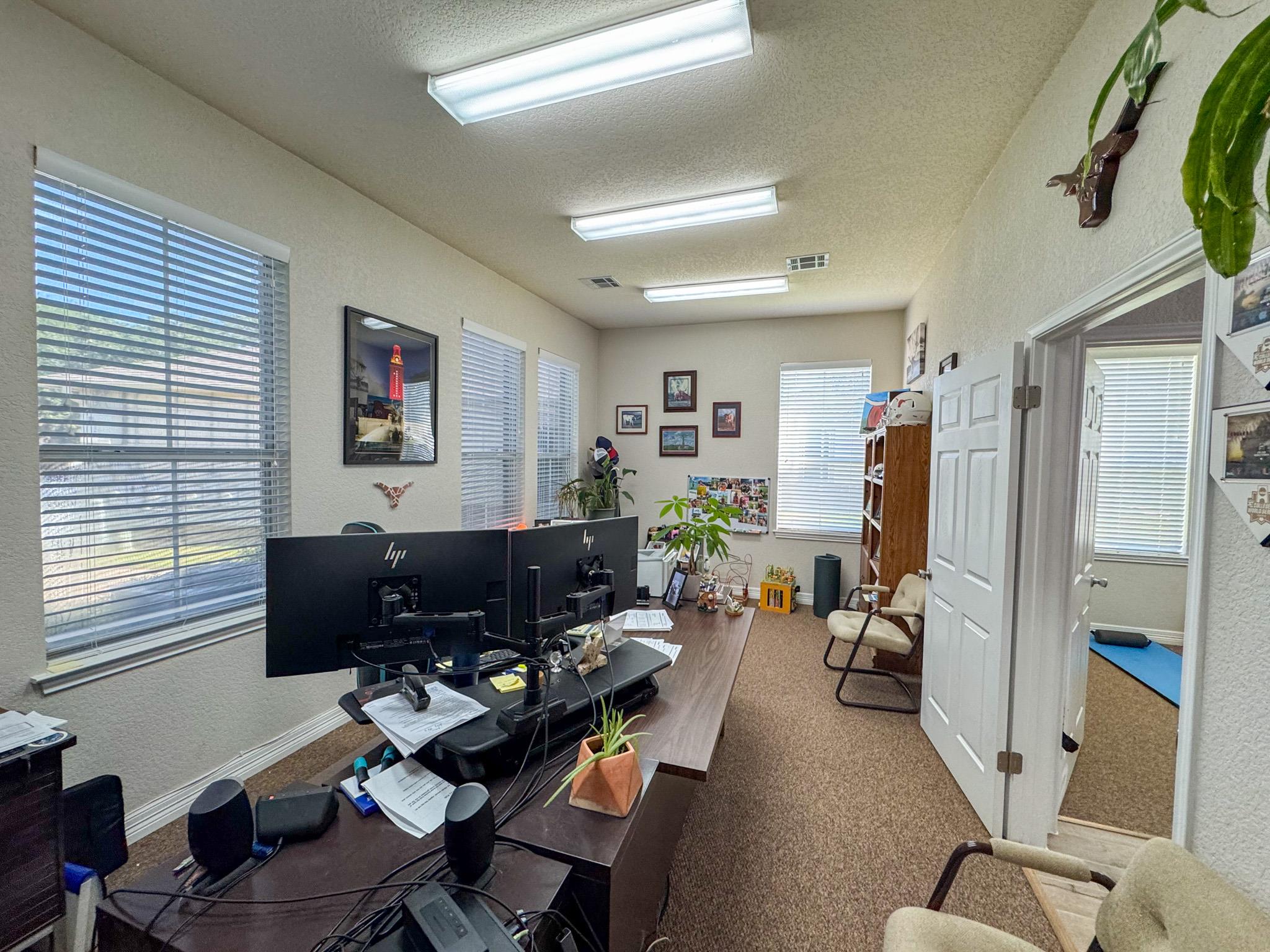 600 Round Rock West Dr # 401, Round Rock, TX 78681