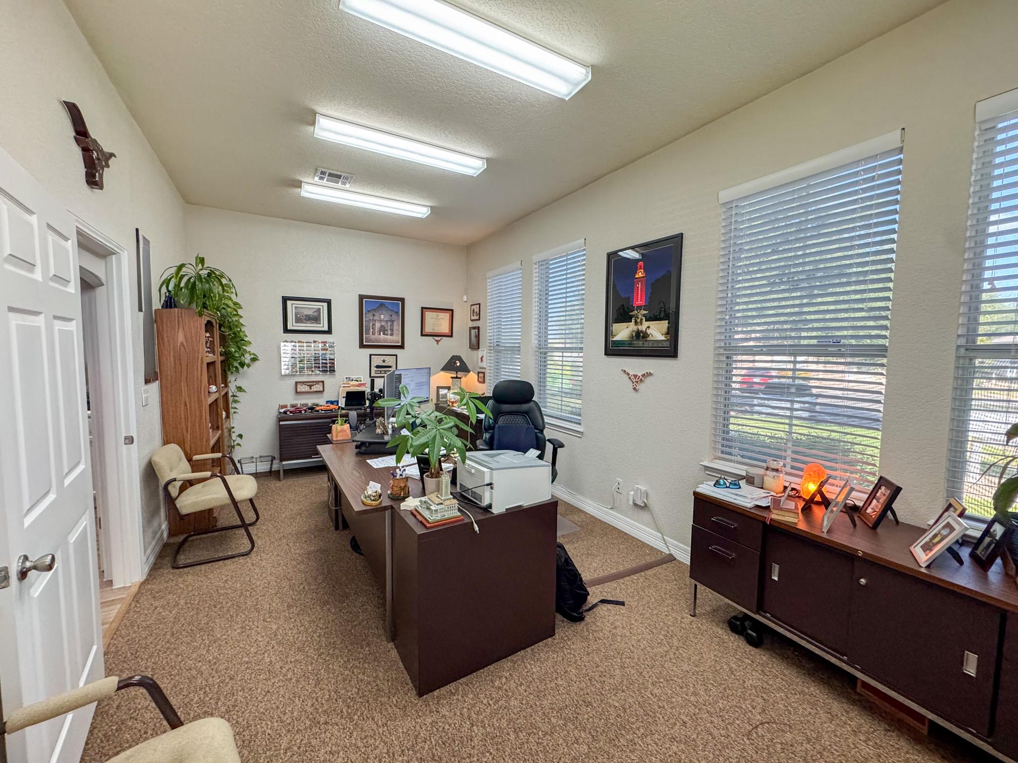 600 Round Rock West Dr # 401, Round Rock, TX 78681