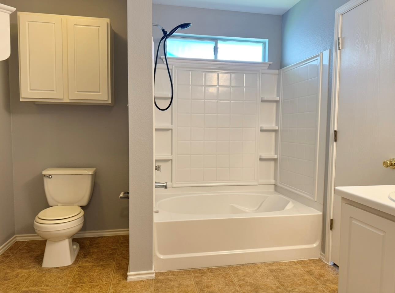 109 Gillespie Ln, Elgin, TX 78621