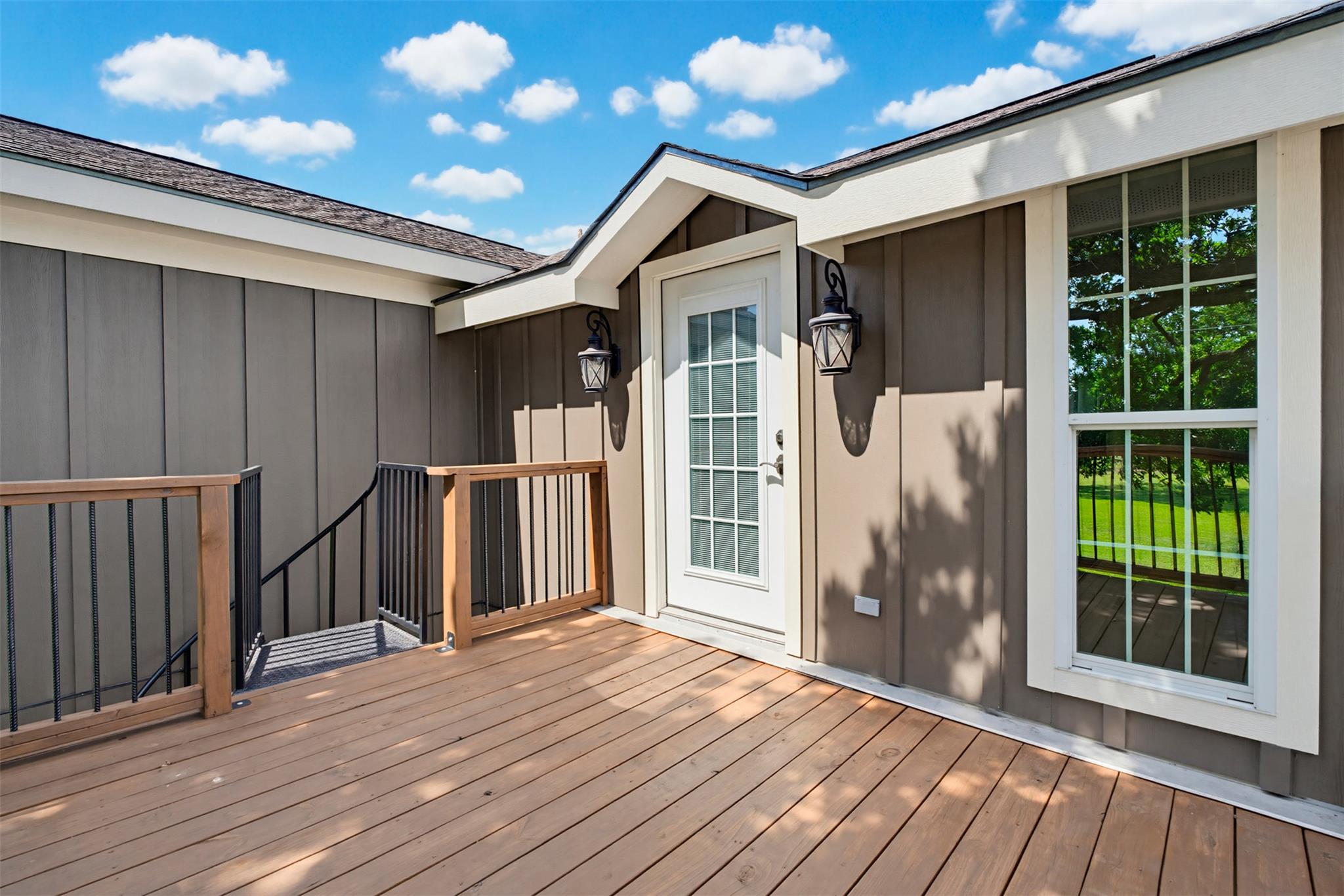 489 Boyd Ln, Rockdale, TX 76567