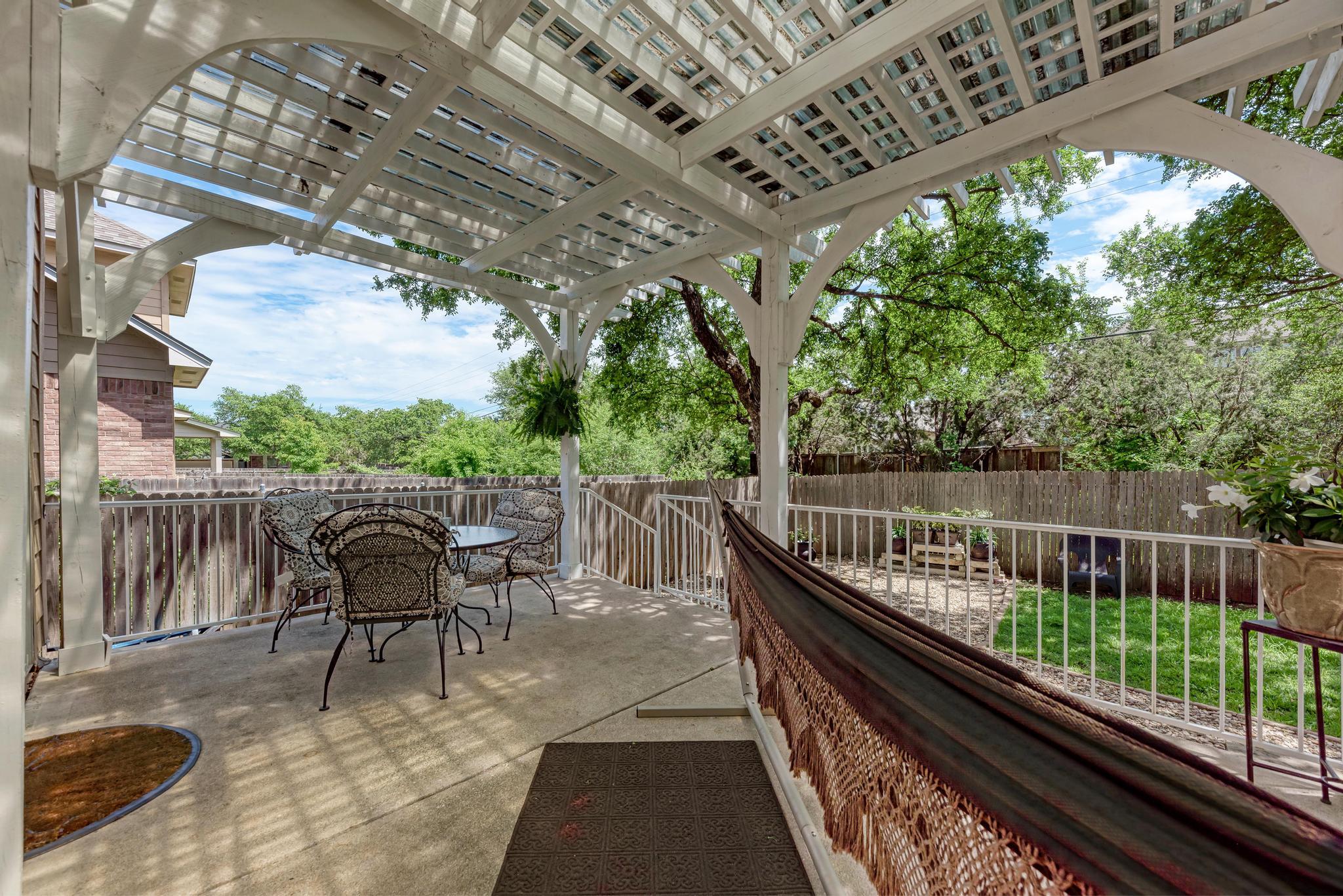 2985 Peacemaker St, Round Rock, TX 78681