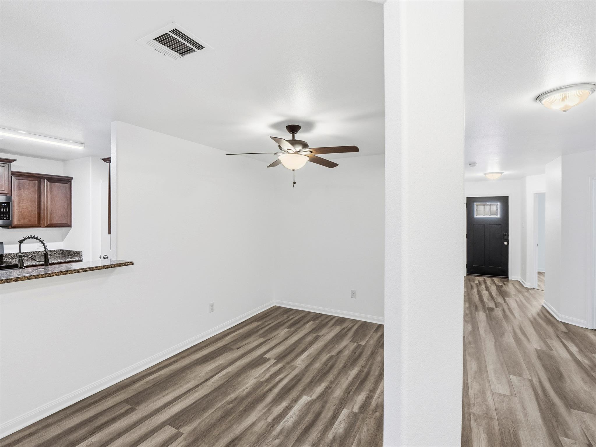 229 J E Brown Ln, Jarrell, TX 76537