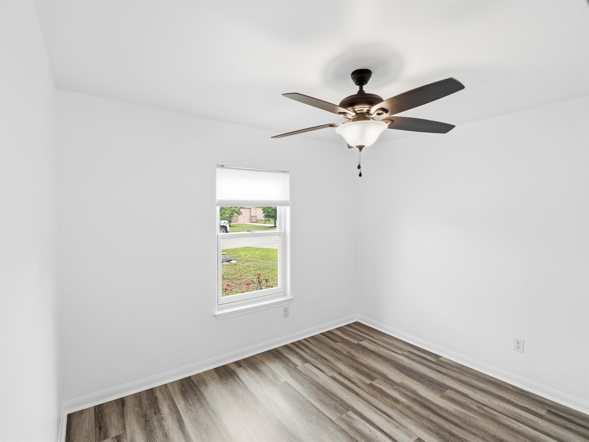 229 J E Brown Ln, Jarrell, TX 76537