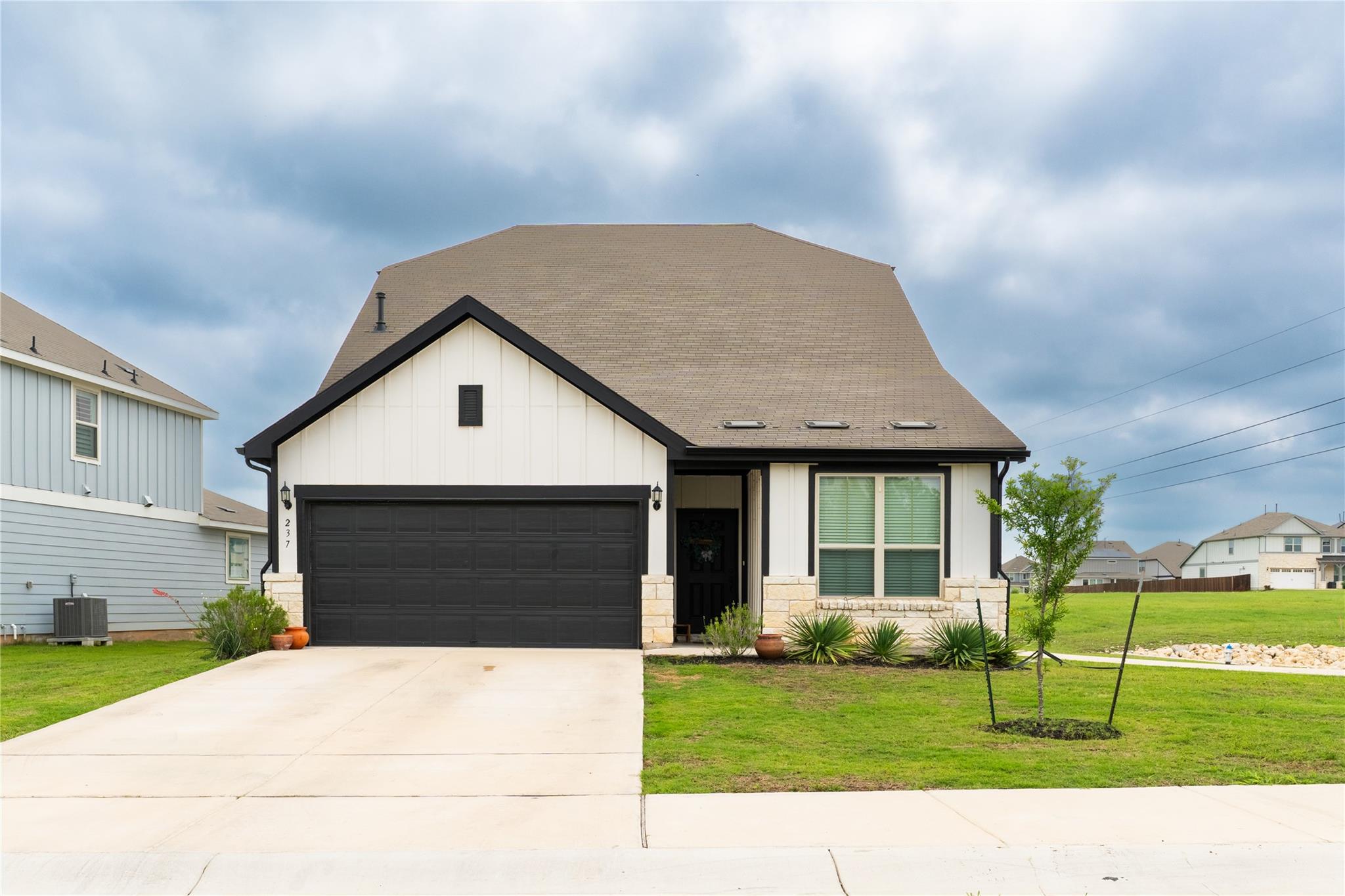 237 Sand Lily Ln, Georgetown, TX 78626