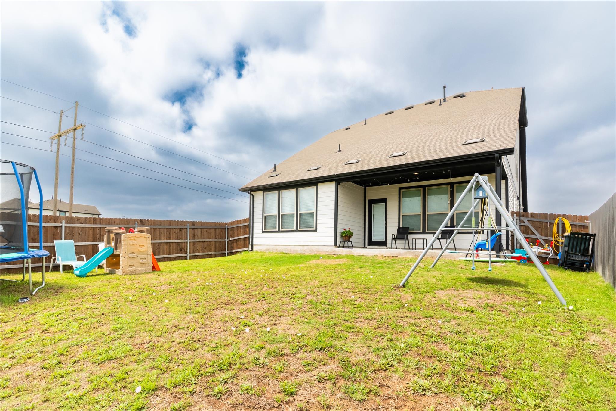 237 Sand Lily Ln, Georgetown, TX 78626