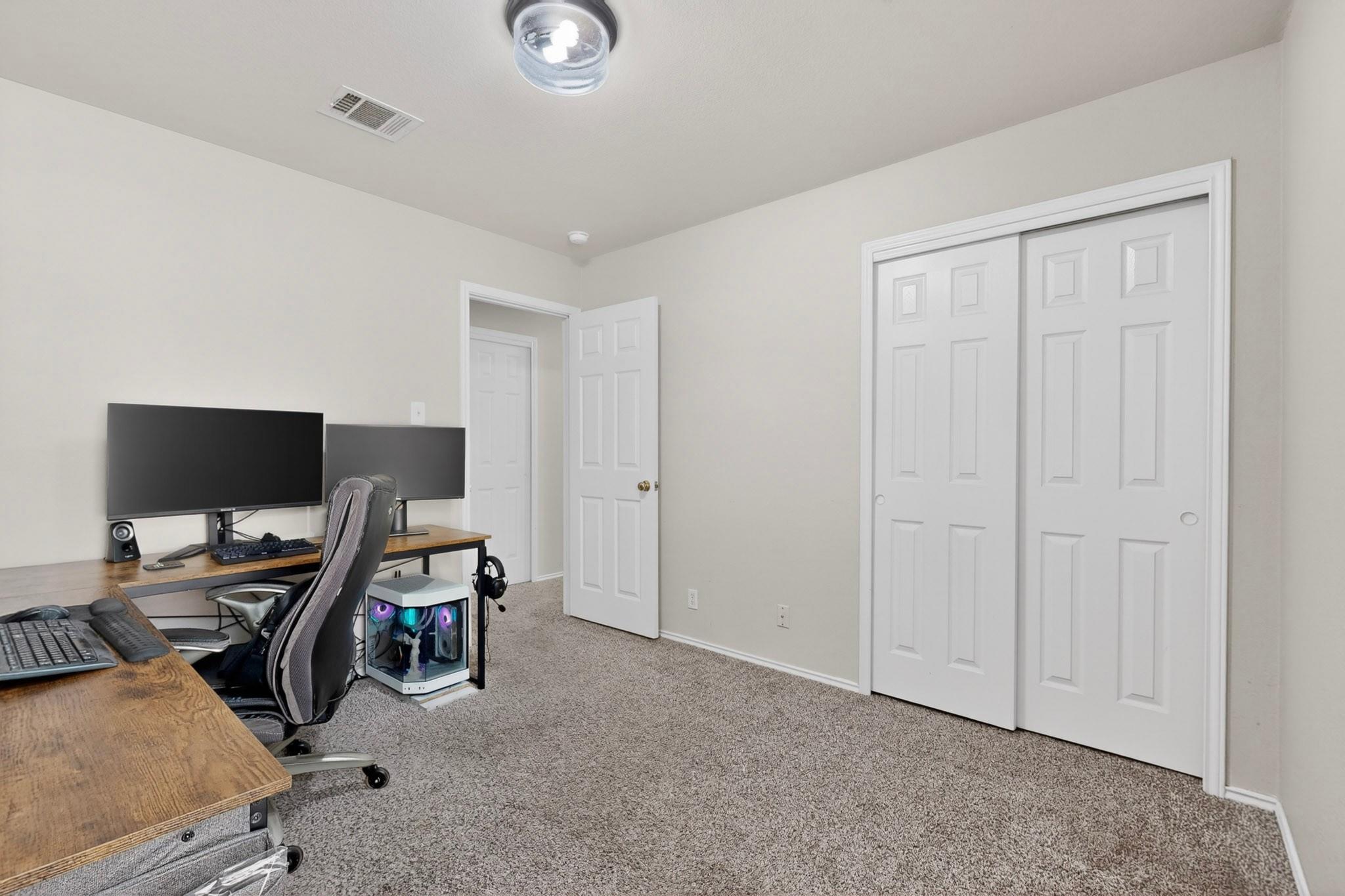 3906 Reeders Dr, Austin, TX 78725