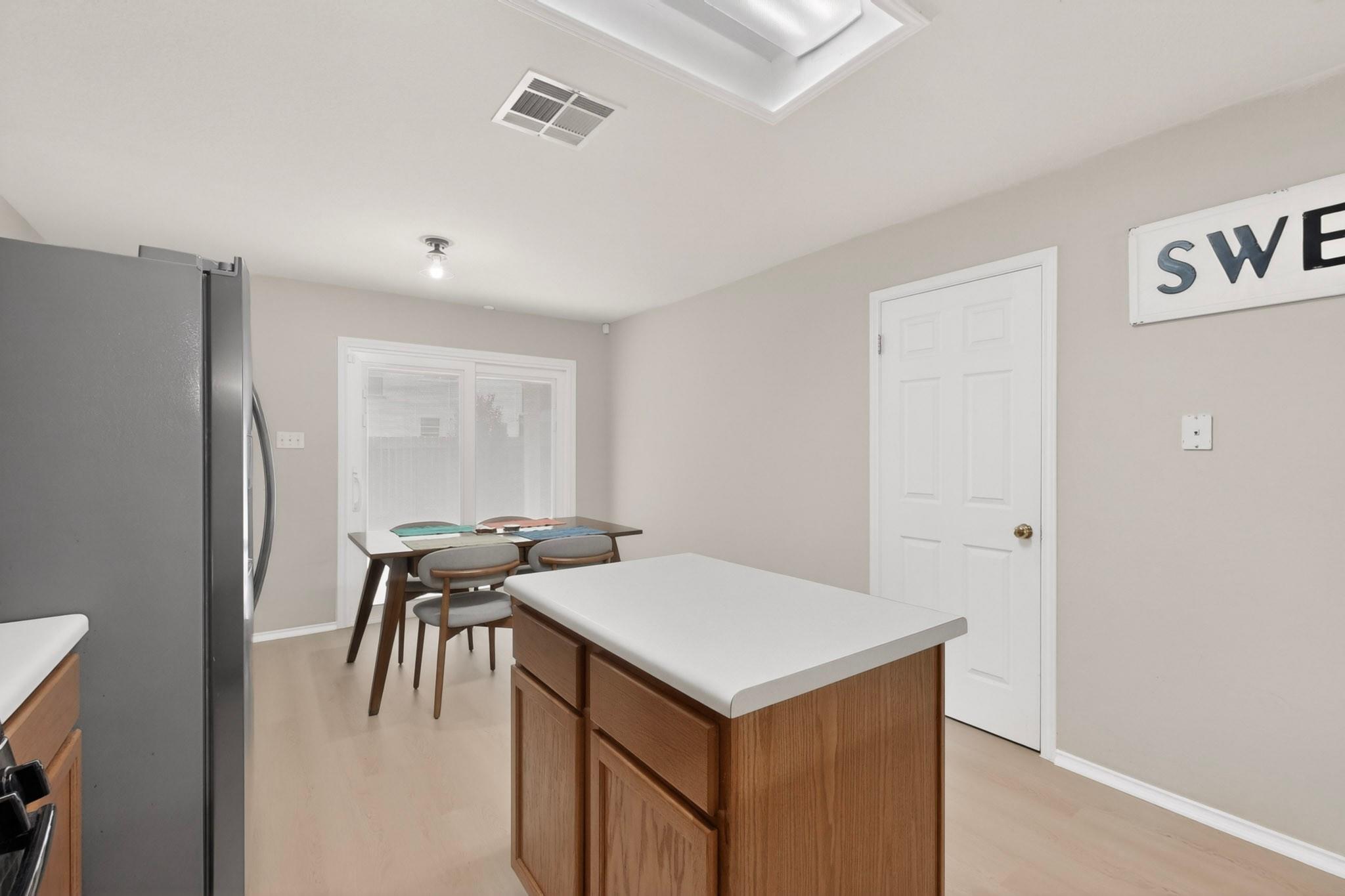 3906 Reeders Dr, Austin, TX 78725