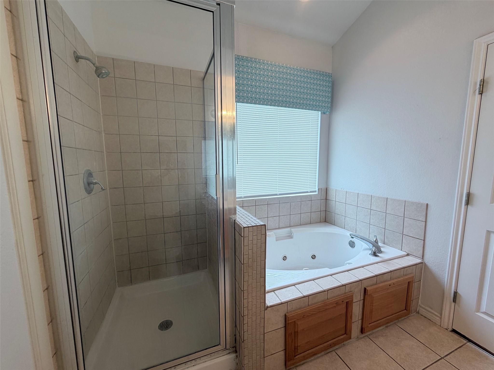 187 Creekwood Trl, Cedar Creek, TX 78612