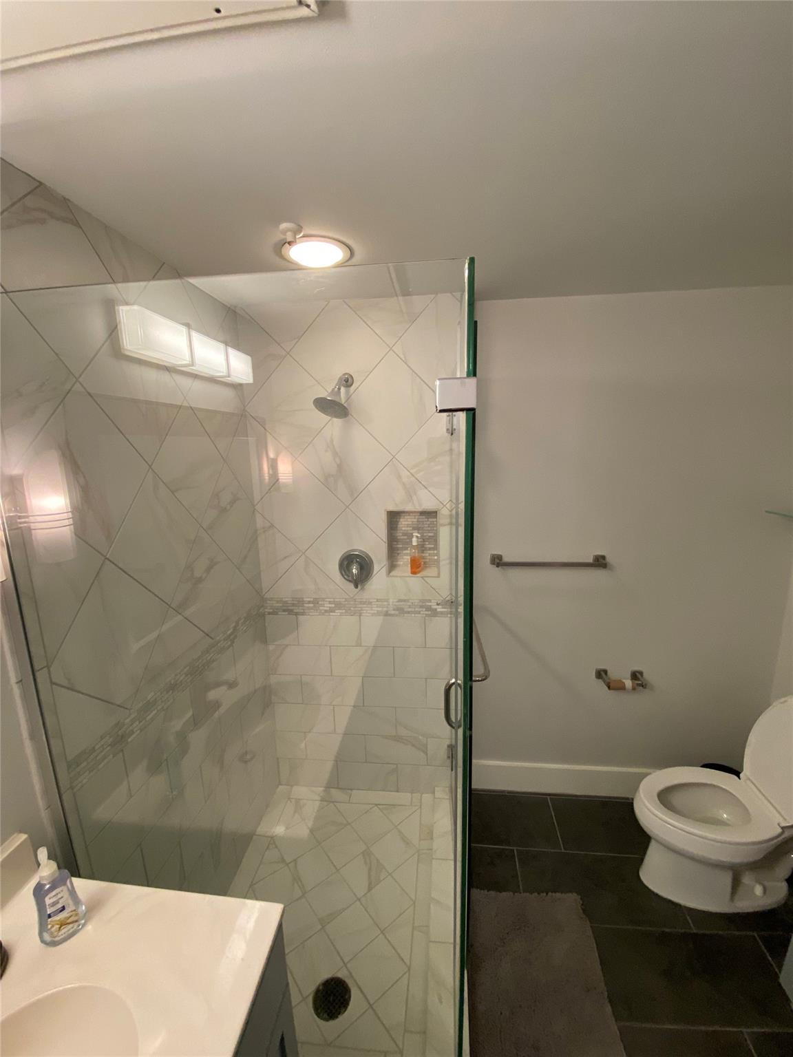 711 W 26th St # 400, Austin, TX 78705
