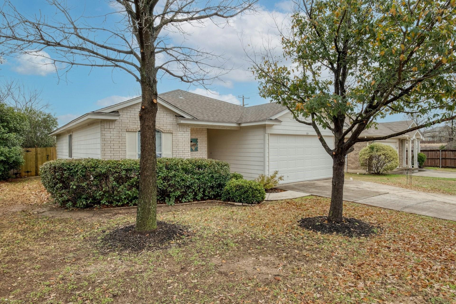 104 Pinnacle Dr, Georgetown, TX 78626