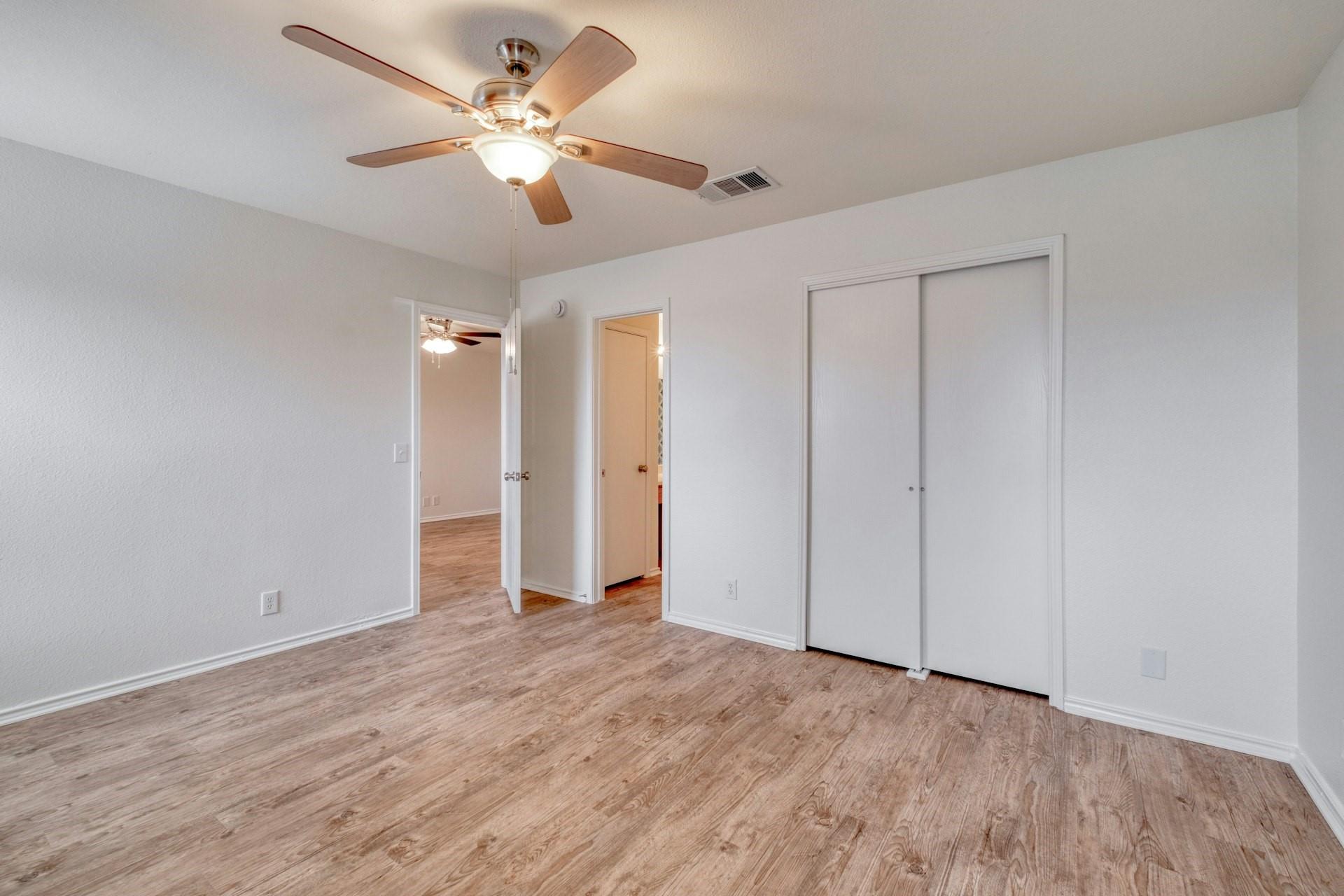 104 Pinnacle Dr, Georgetown, TX 78626