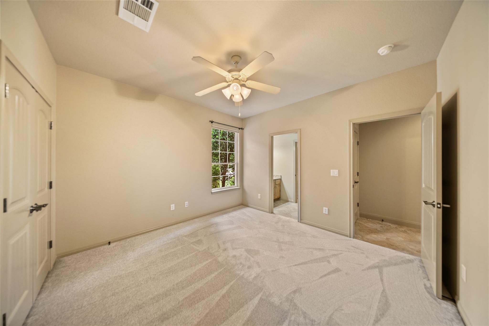 175 Whitney Woods Cir, Georgetown, TX 78633