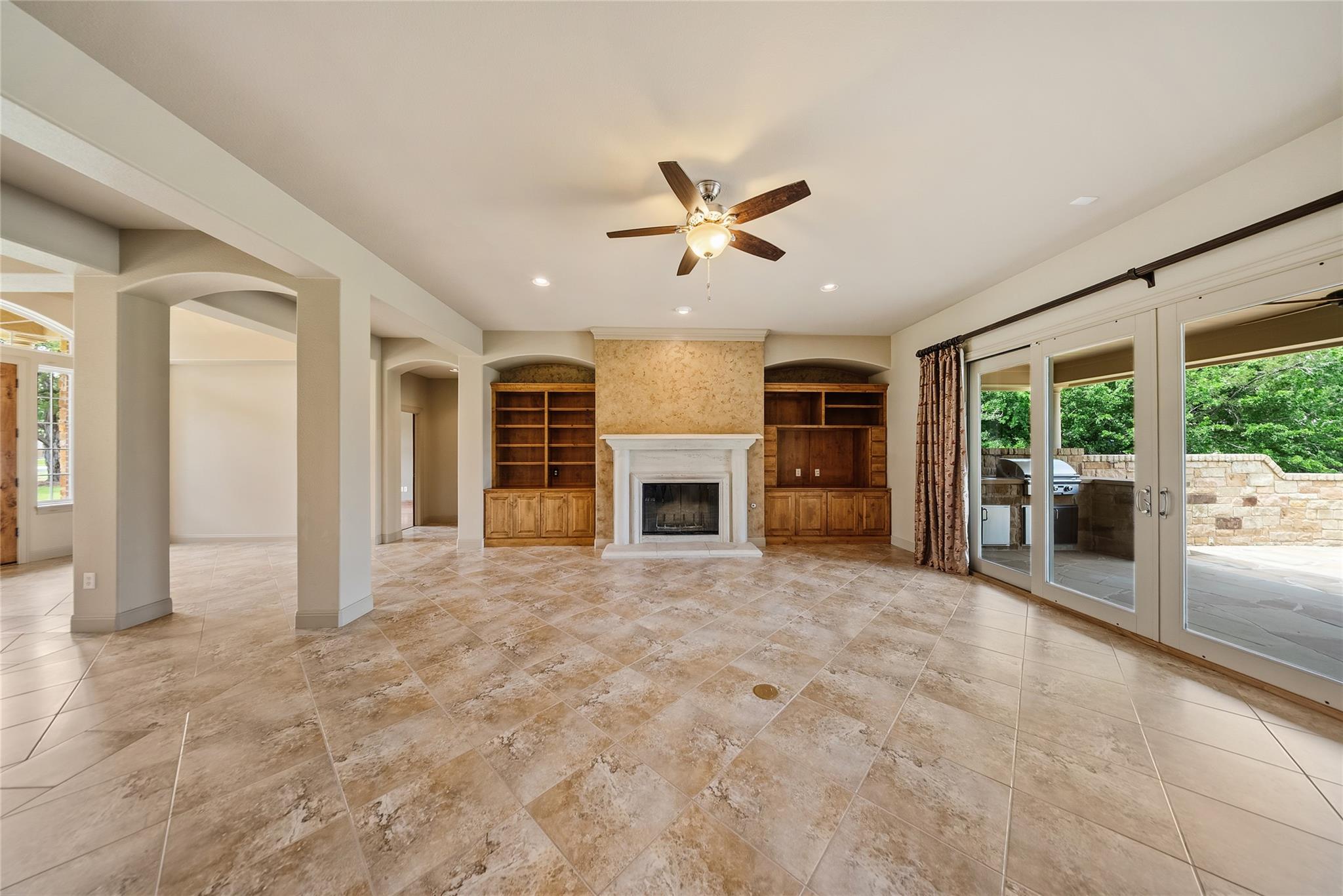 175 Whitney Woods Cir, Georgetown, TX 78633