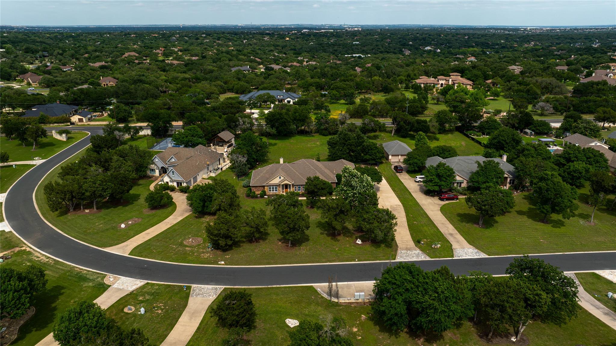 175 Whitney Woods Cir, Georgetown, TX 78633