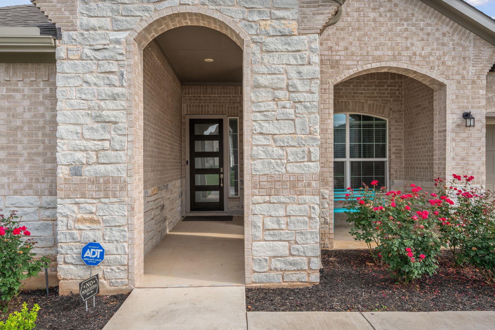 1621 Weavers Bnd, Georgetown, TX 78628