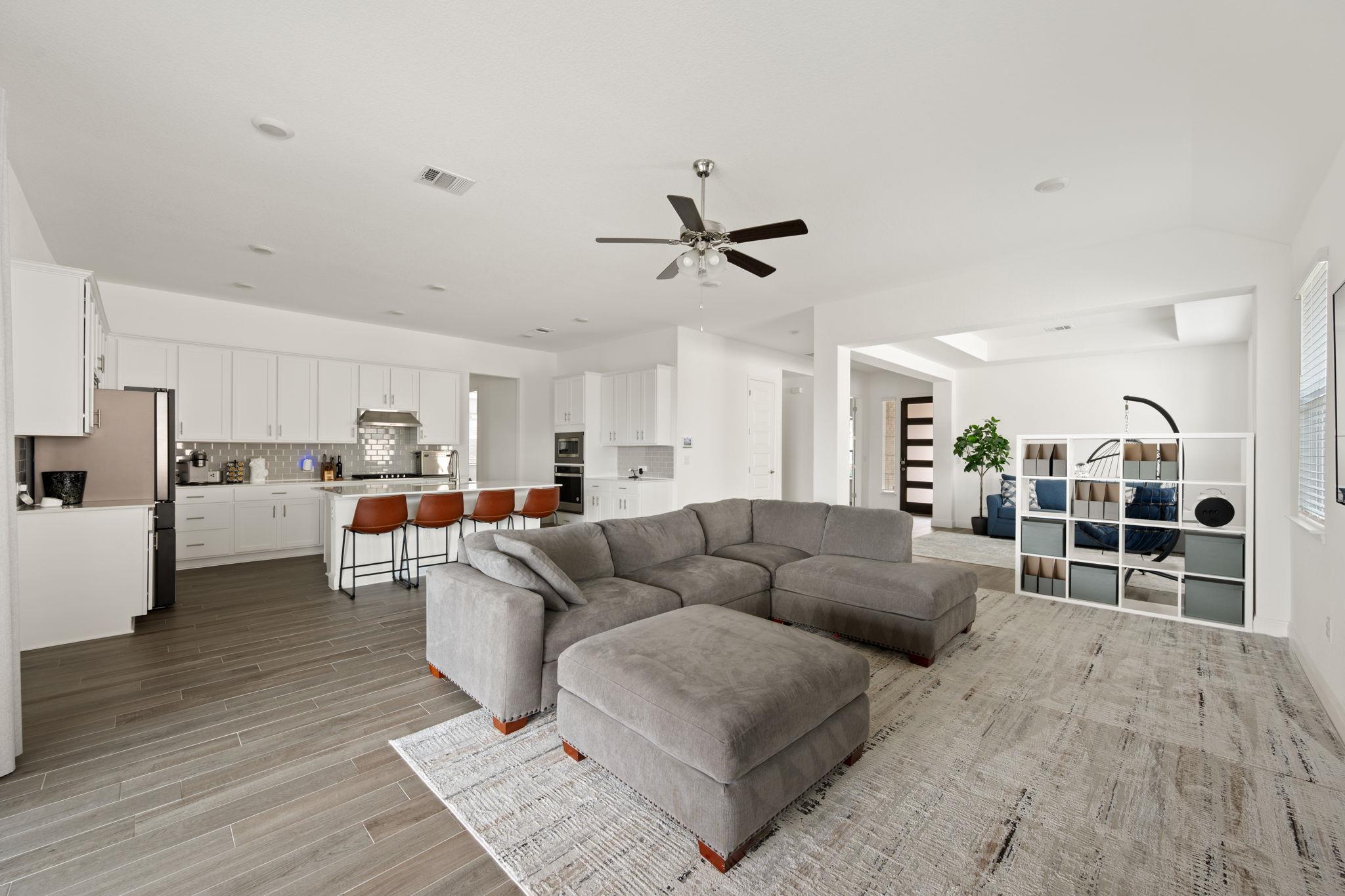 1621 Weavers Bnd, Georgetown, TX 78628